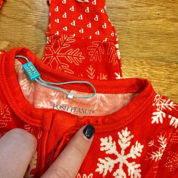 Posh Peanut Baby 3 6 months Red White Snowflake Holiday Christmas Bamboo Onesie - Picture 9 of 10
